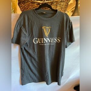 Guinness Men's T-Shirt straight from the Guinness factory in Ireland